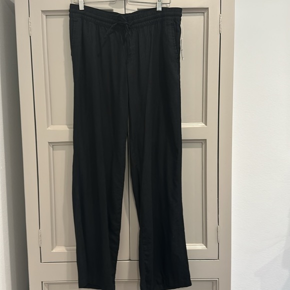 New Old Navy Pants Medium - Picture 4 of 14